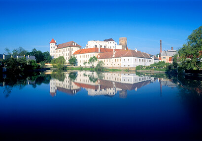 Zámek Jindřichův Hradec, pohled přes Vajgar